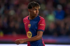 Barcelona's Lamine Yamal skips Oviedo, eyes Montjuïc return.webp