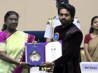 New Delhi crowns G V Prakash, Vaathi fans howl 20 years.webp