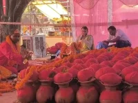 Cops run a full-time Durga temple in Bihar, wishes granted in Kalash.webp
