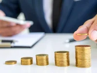 Rupee dips past 88, RBI may step in to curb volatility.webp