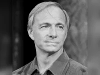 Ray Dalio warns the UK is doomed, the US dances with recession death.webp