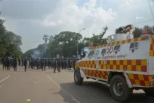 Dhaka police bag 244 Awami League leaders in flash sweep.webp