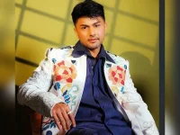 Bigg Boss Movie Night leaves Awez bawling and Baseer fuming.webp