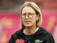Mumbai Indians grab Lisa Keightley, England left ghosted.webp