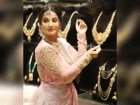 MCX gold dips, silver whipsaws as Fed jitters rattle traders.webp