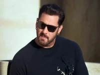Salman Khan teases dad's dreams, says village will raise the kid.webp