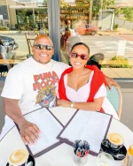 Springboks Bongi Mbonambi melts fans with dad talk.webp