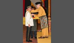 Sarawak hands out medals, with MACC's Hasbilah leading the honours.webp