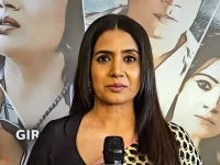 Sonali Kulkarni cheers as SRK bags the first National Award for Jawan.webp