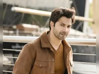 Vicky Kaushal and Varun Dhawan rock out to a new Guru Randhawa track.webp