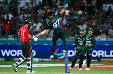 Pakistan scrapes past Bangladesh to set spicy India final.webp