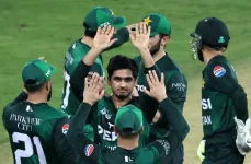 India snub a handshake as Hesson begged for a chill pill.webp