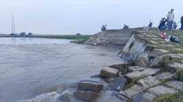 Teesta Bridge in Rangpur hangs by a thread as the river eats the road.webp