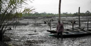 Ogoni warns feds of blood over dirty oil plan.webp