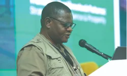 Zimbabwe’s idle land snapped up as 2,406 joint farms approved.webp