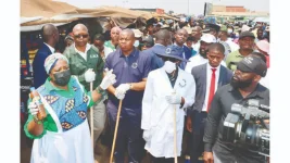 Auxillia Mnangagwa sweeps Harare streets, drags drug peddlers.webp
