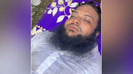 Police rescue resistance leader Mamun sick in the mosque.webp