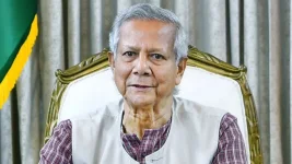 Yunus urges unity as Durga Puja kicks off in Bangladesh.webp