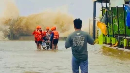 Bualoi shreds Biliran as the Philippines mourns 11 dead.webp