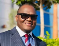 ZANU-PF hands US$220 000 to Mashonaland West affiliates.webp