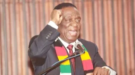 Mnangagwa brags 6 percent growth, dodges tech crimes.webp