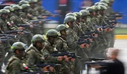 Venezuela drills, lines missiles at US ships.webp