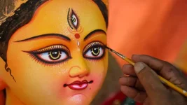 Durga Puja frenzy fires 31,000 Bangla mandaps.webp