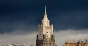 Moscow slaps UK wonks with spy sanctions.webp