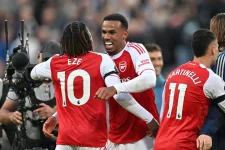 Gabriel crushes Newcastle hopes at St. James' Park.webp