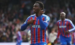 Nketiah gets secret texts after wrecking Liverpool.webp