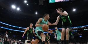 Watch Wendell Moore's NBA dreams die in Boston.webp