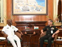 Otieno, Dwivedi huddle in Delhi sea flex.webp