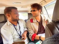Siddhant Chaturvedi trapped by a NEET fan in Varanasi.webp