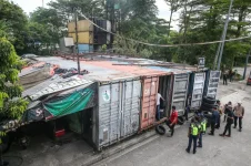 Tyre mafia drains RM350m as MACC storms Klang Valley.webp