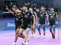 Vinay and Shadloui shine as Delhi, Giants deliver drama.webp