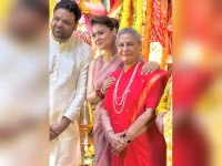 Jaya Bachchan doesn't scold Mumbai photographers.webp