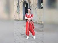 Sonakshi Batra's last show is dead, so here's a new one.webp
