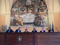Italy begs India to use its ports for new trade route.webp