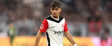 Fuller sulks as Ozun snubs Germany for Turkey.webp