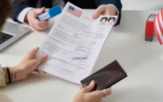 Trump's $250 visa fee hits tourists as travel slumps.webp