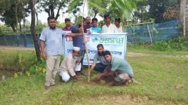 Dowarabazar VIPs dig up dirt for tree PR stunt.webp