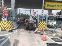 Kajang crash, lorry brakes fail, baby dies.webp