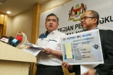 Loke bends for Johor crew with SG licences.webp