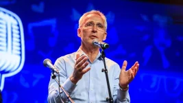 Stoltenberg shrugs off health cuts for Ukraine billions.webp