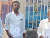 Raghavjibhai Patel gives 50 fishermen permission to fish.webp