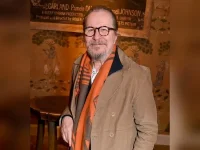 Gary Oldman knighted, says Oscar now pales.webp