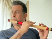Ronit Roy still learning flute, shy about music skills.webp