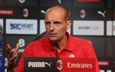 Allegri admits star Leao's season a non-starter for Milan.webp