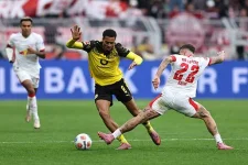 Jan Kuto only salvages a point for feeble Dortmund at home.webp