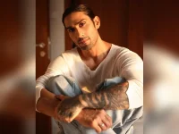 Prateik Patil ditches dad's name, snubs Babbars.webp